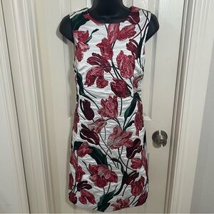 NWT Carolina Herrera Red and Green Floral Dress